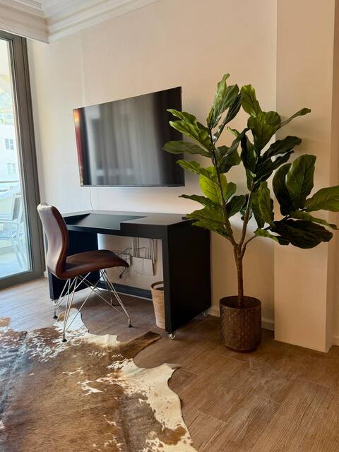 0 Bedroom Property for Sale in Sea Point Western Cape